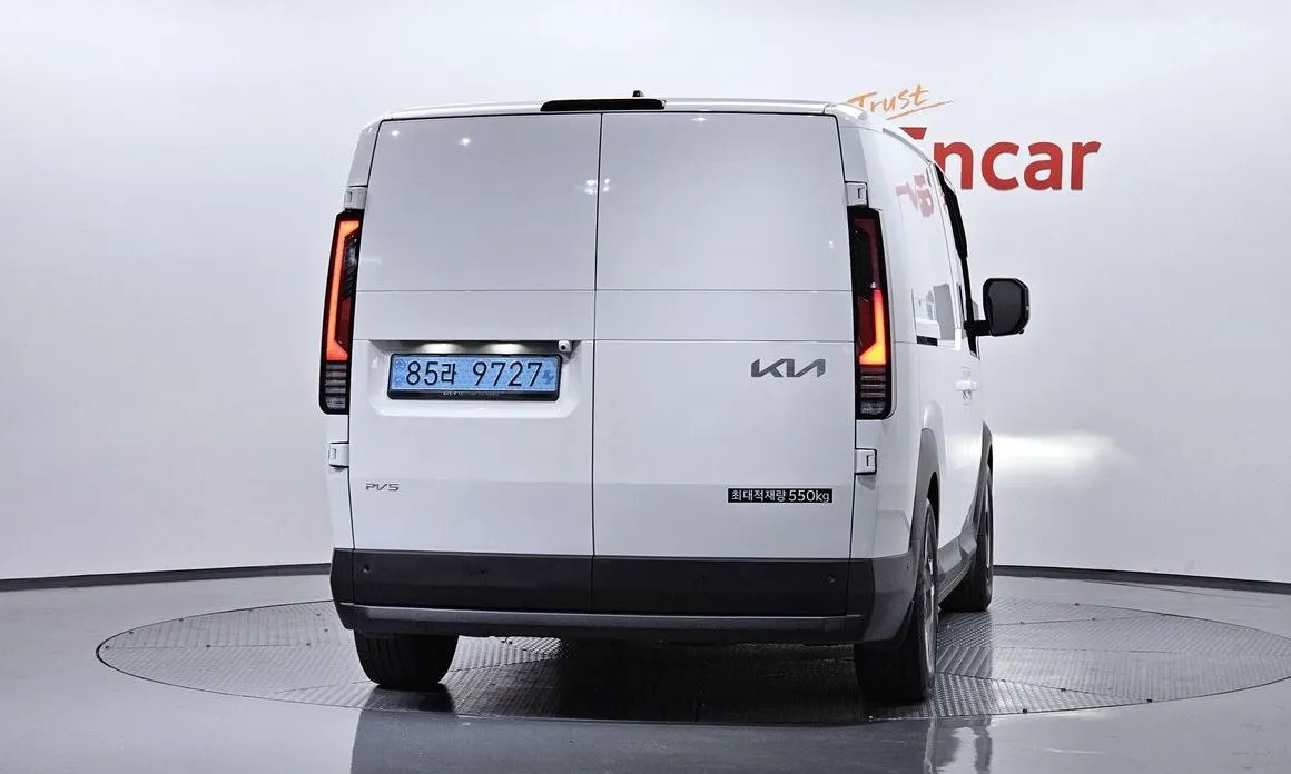 Kia PV5 — фото 4