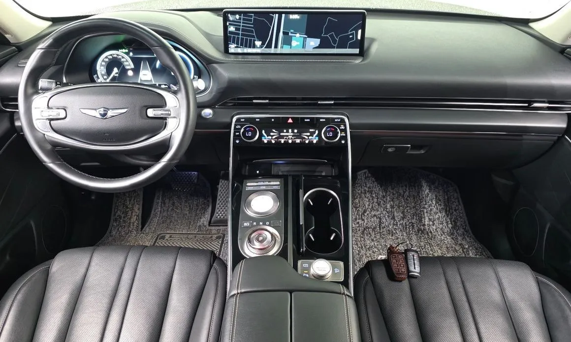 Genesis GV80 — фото 10