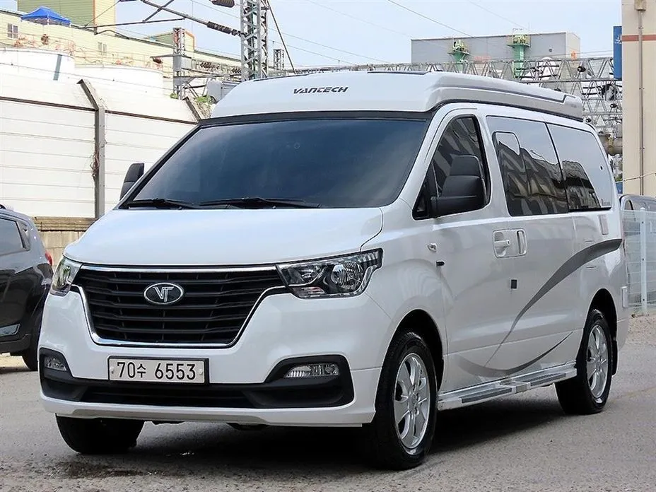 Hyundai Starex — фото 6