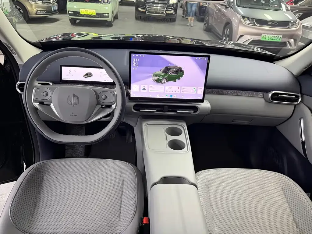 Leapmotor Leapmotor A10 — фото 10