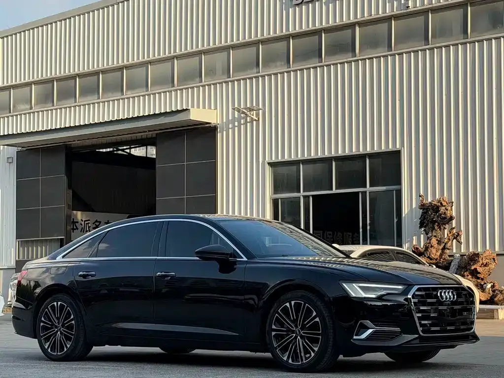 Audi A6L — фото 4