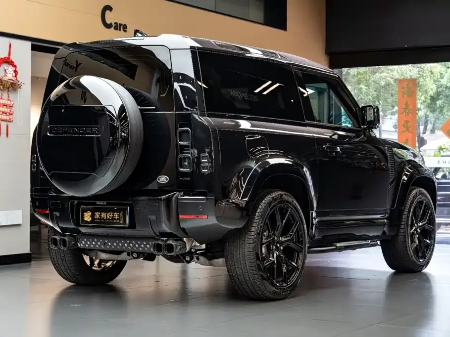 Land Rover Defender — фото 2