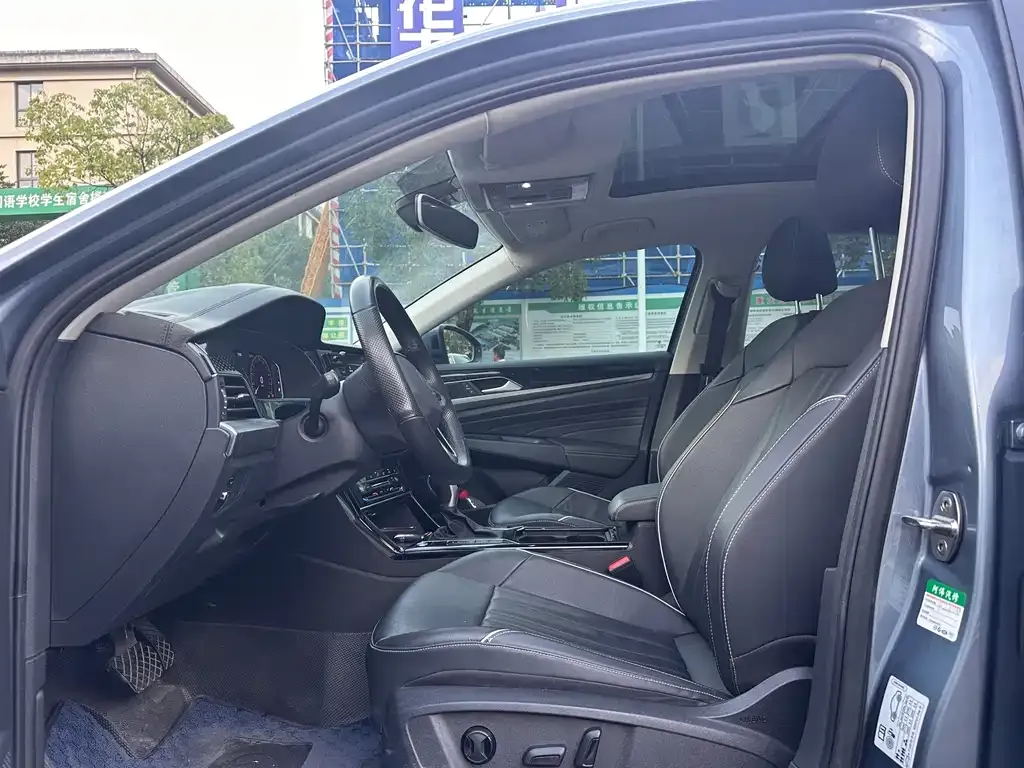 Volkswagen Passat — фото 2