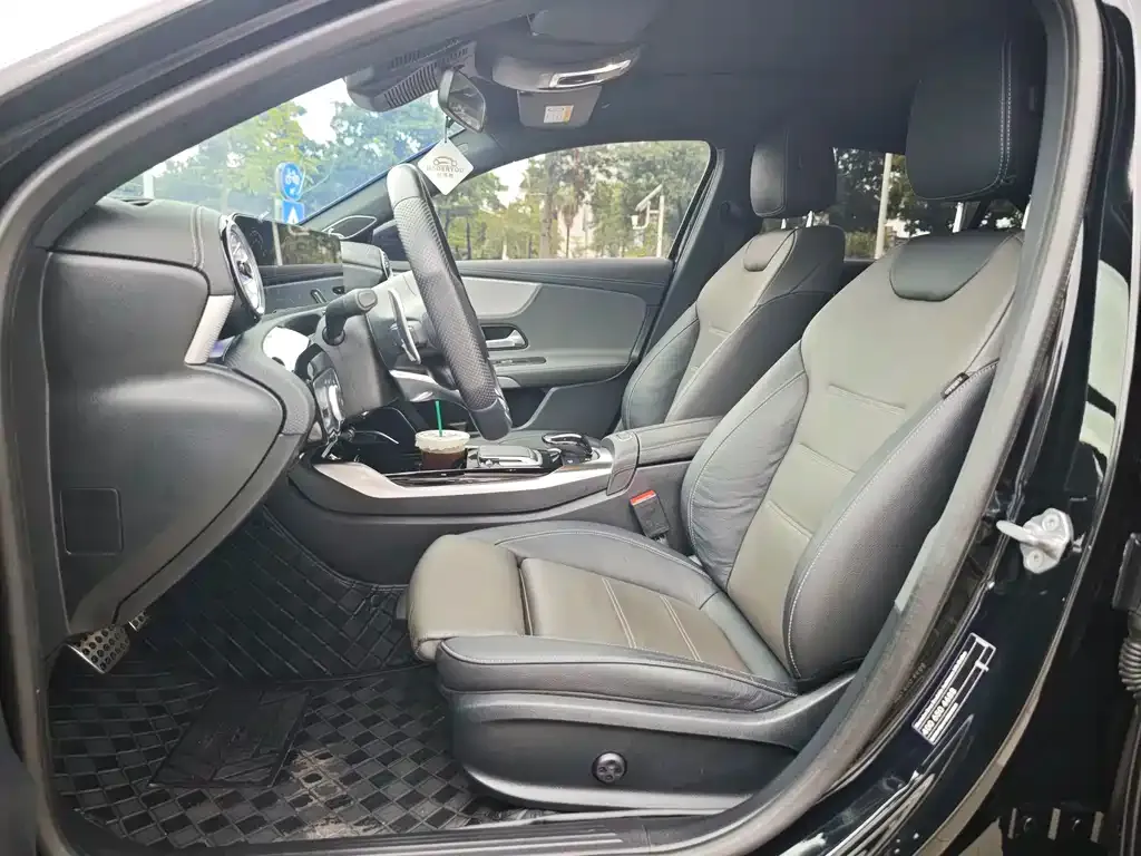 Mercedes-Benz A-Class AMG — фото 2