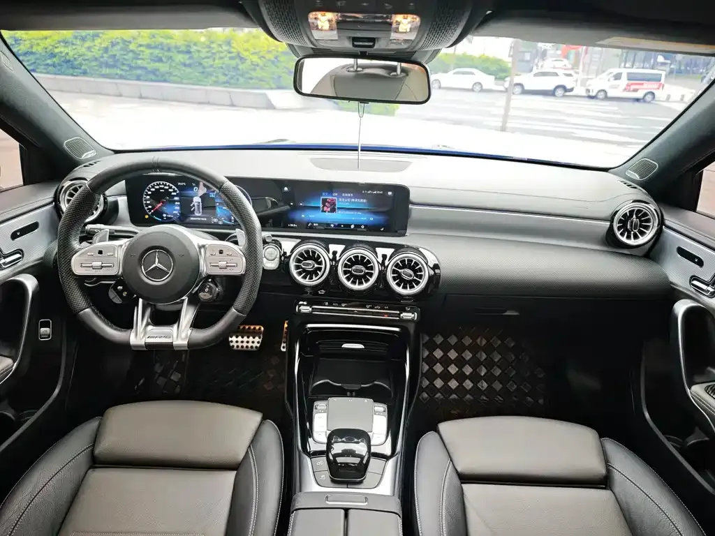 Mercedes-Benz A-Class AMG — фото 5