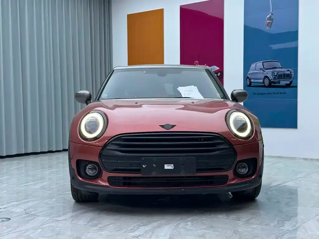 MINI Clubman — фото 8