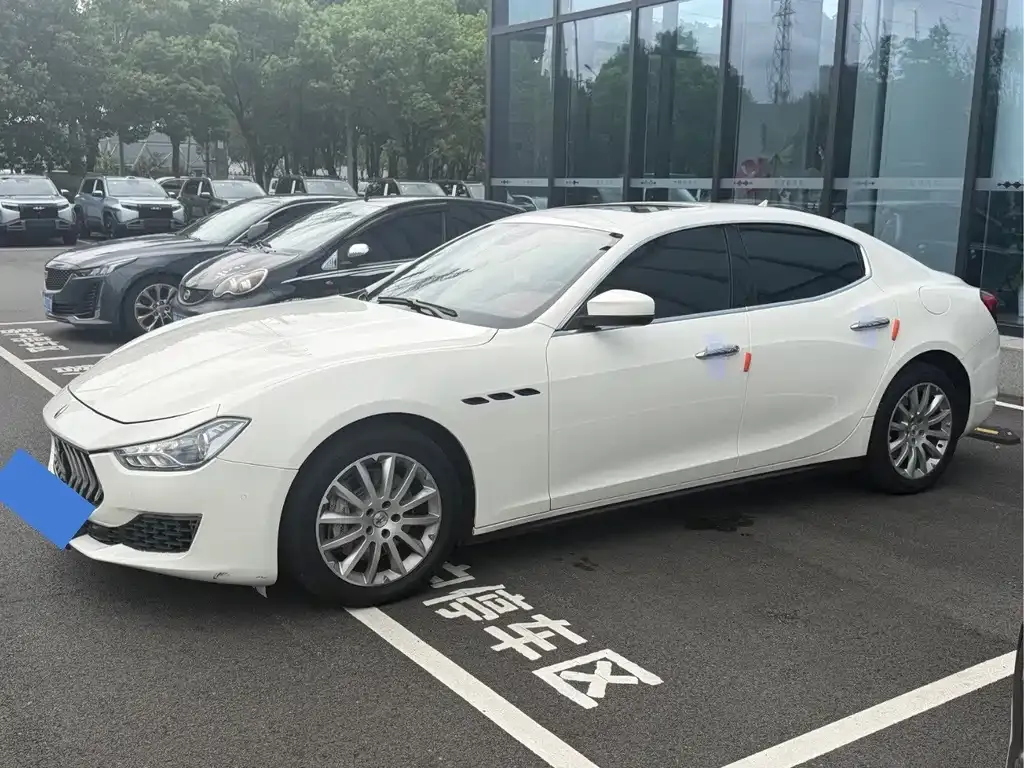 Maserati Ghibli — фото 4