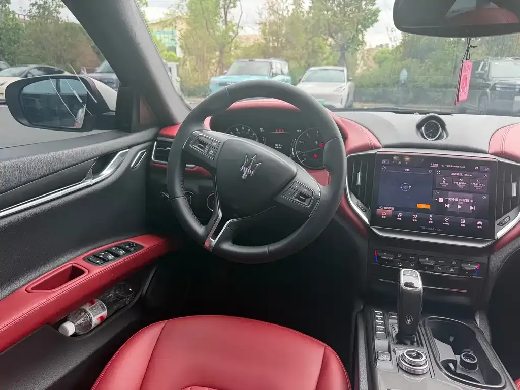 Maserati Ghibli — фото 6