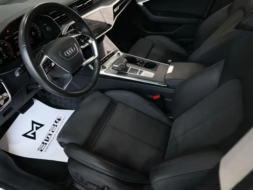 Audi A7 — фото 8
