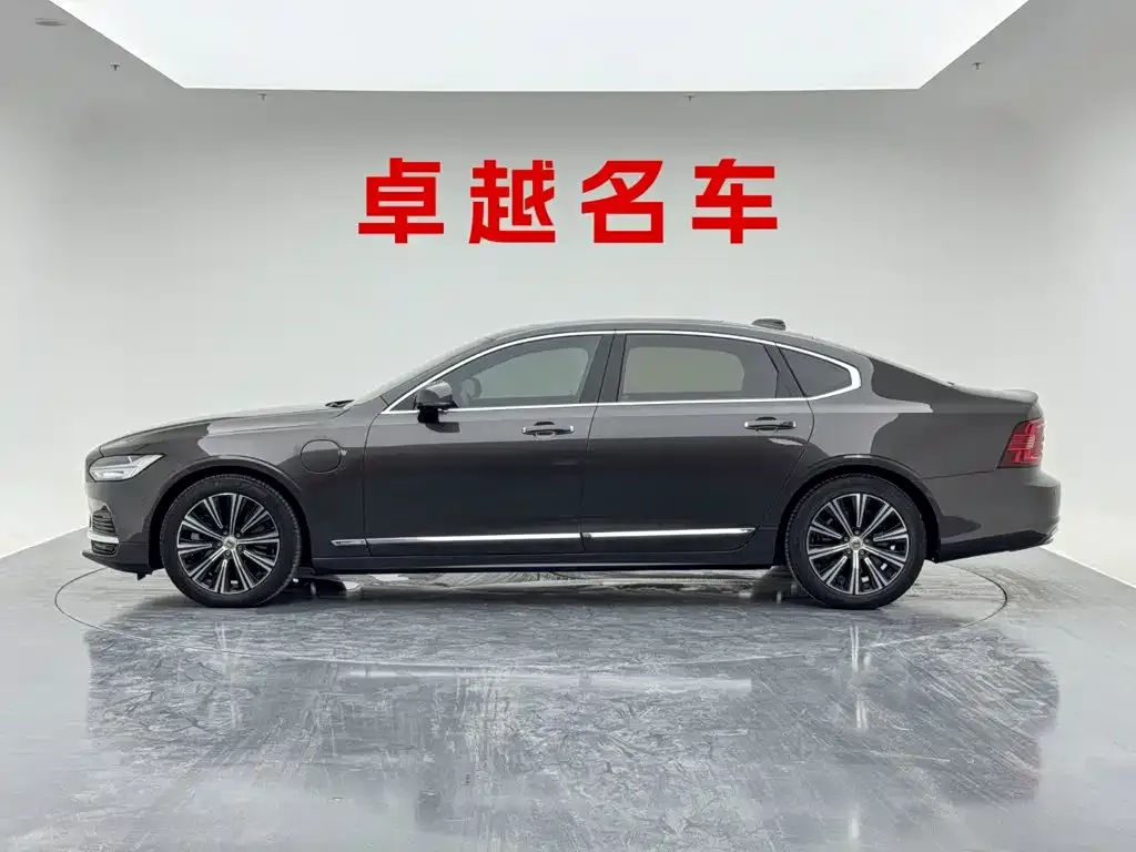 Volvo S90 PHEV — фото 10