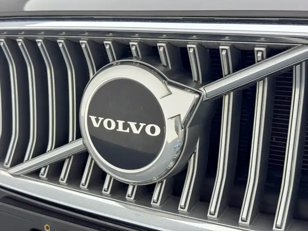 Volvo S90 PHEV — фото 7