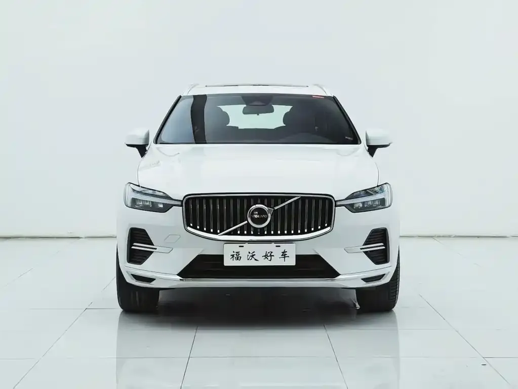 Volvo XC60 — фото 2