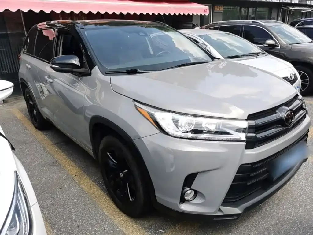 Toyota Highlander — фото 5