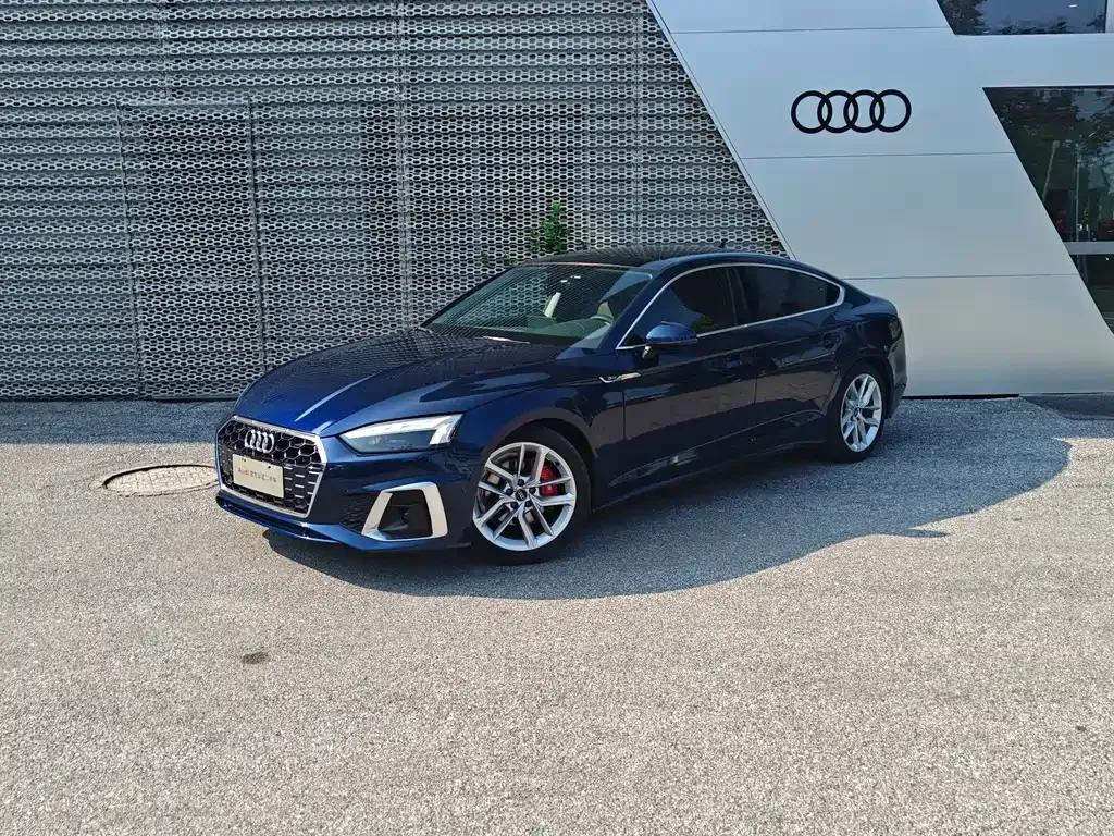 Audi A5 (Import) — фото 1