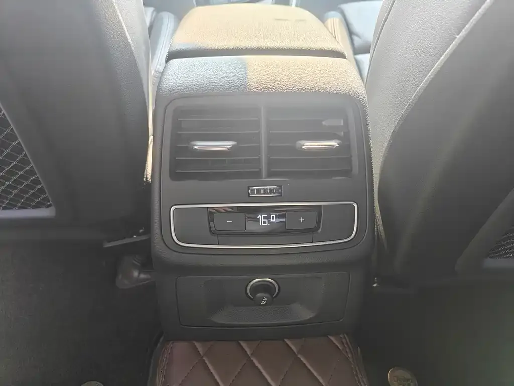 Audi A5 (Import) — фото 2