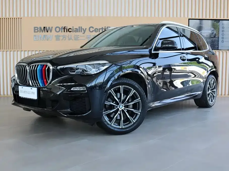 BMW X5 (Import) — фото 1