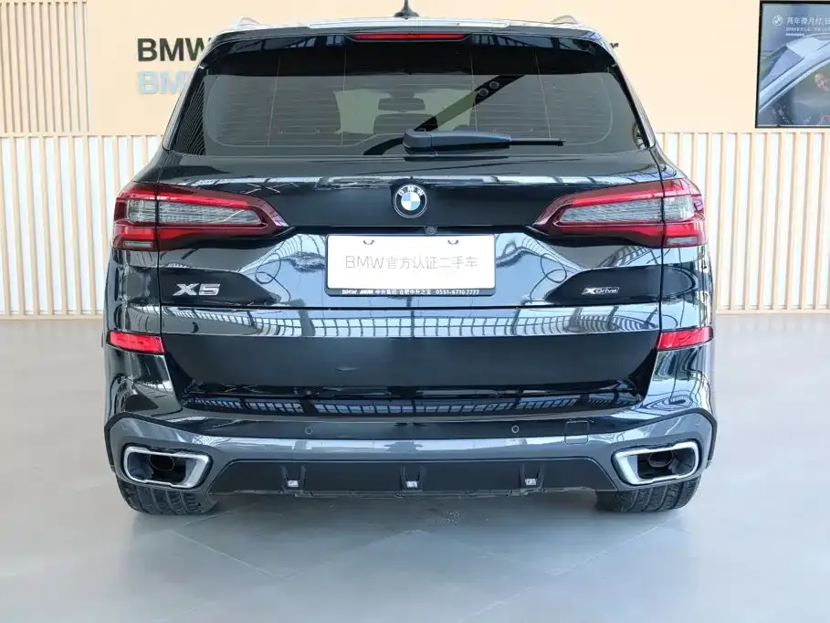 BMW X5 (Import) — фото 8