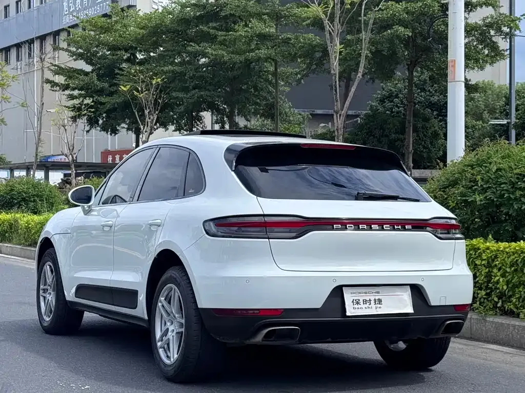 Porsche Macan — фото 10