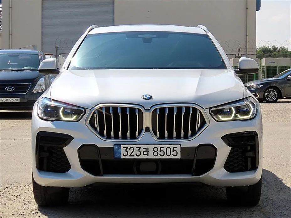 BMW X6 — фото 10