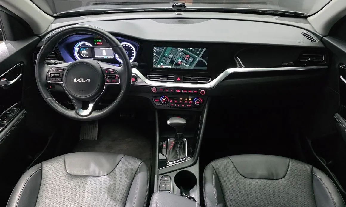 Kia Niro — фото 10