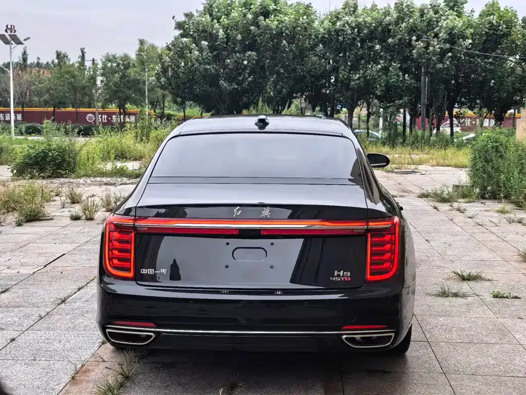 Hongqi H9 — фото 10