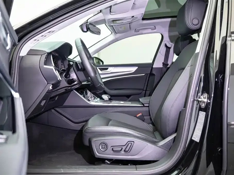 Audi A6 (Import) — фото 9