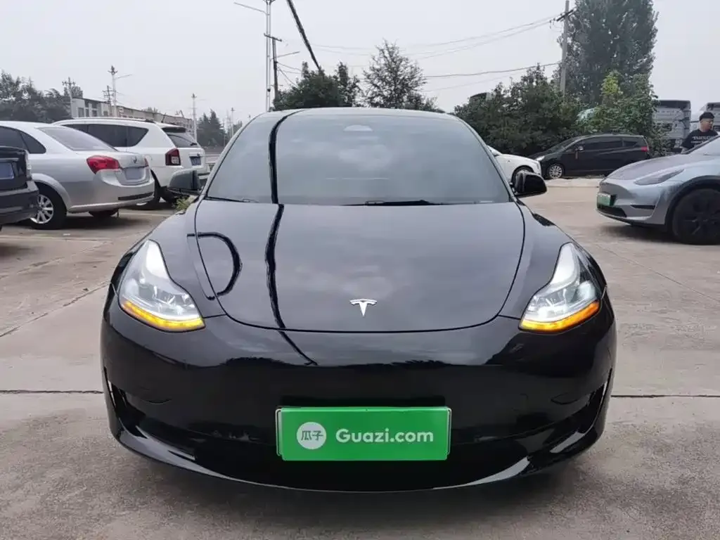 Tesla Model 3 — фото 6