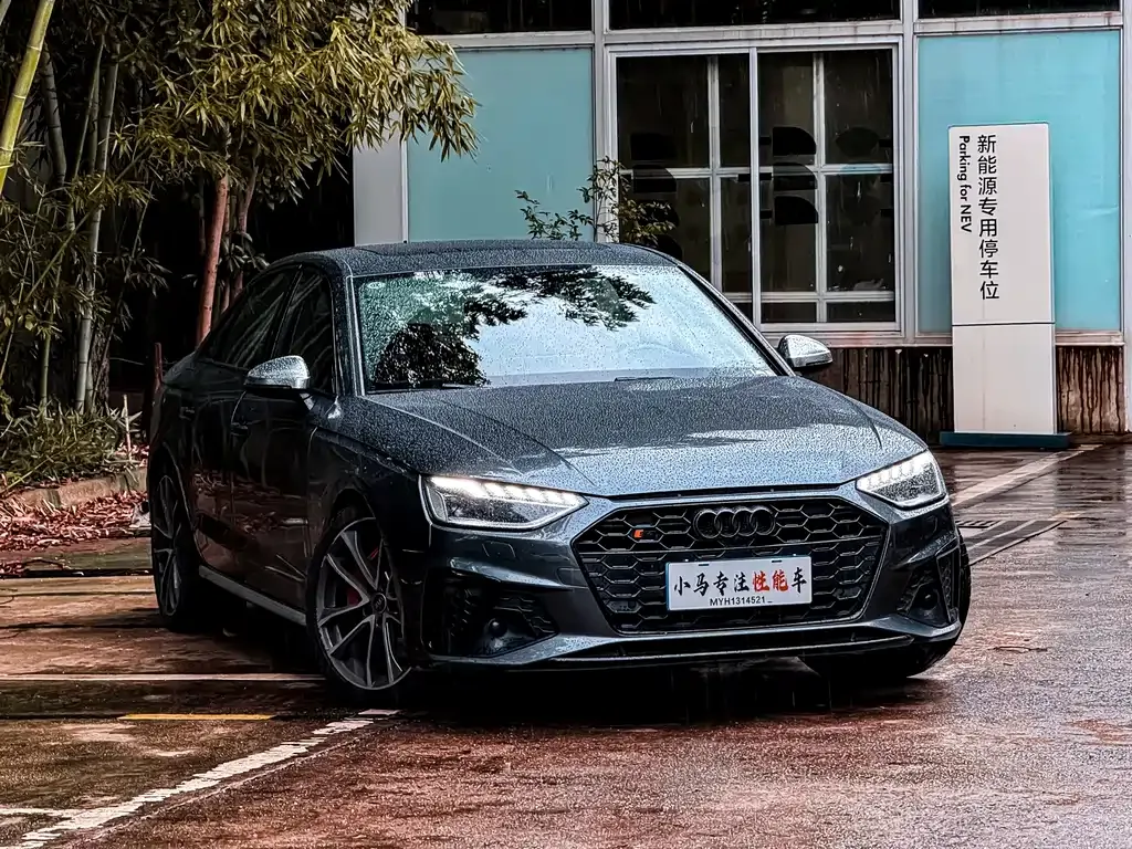 Audi S4 — фото 10