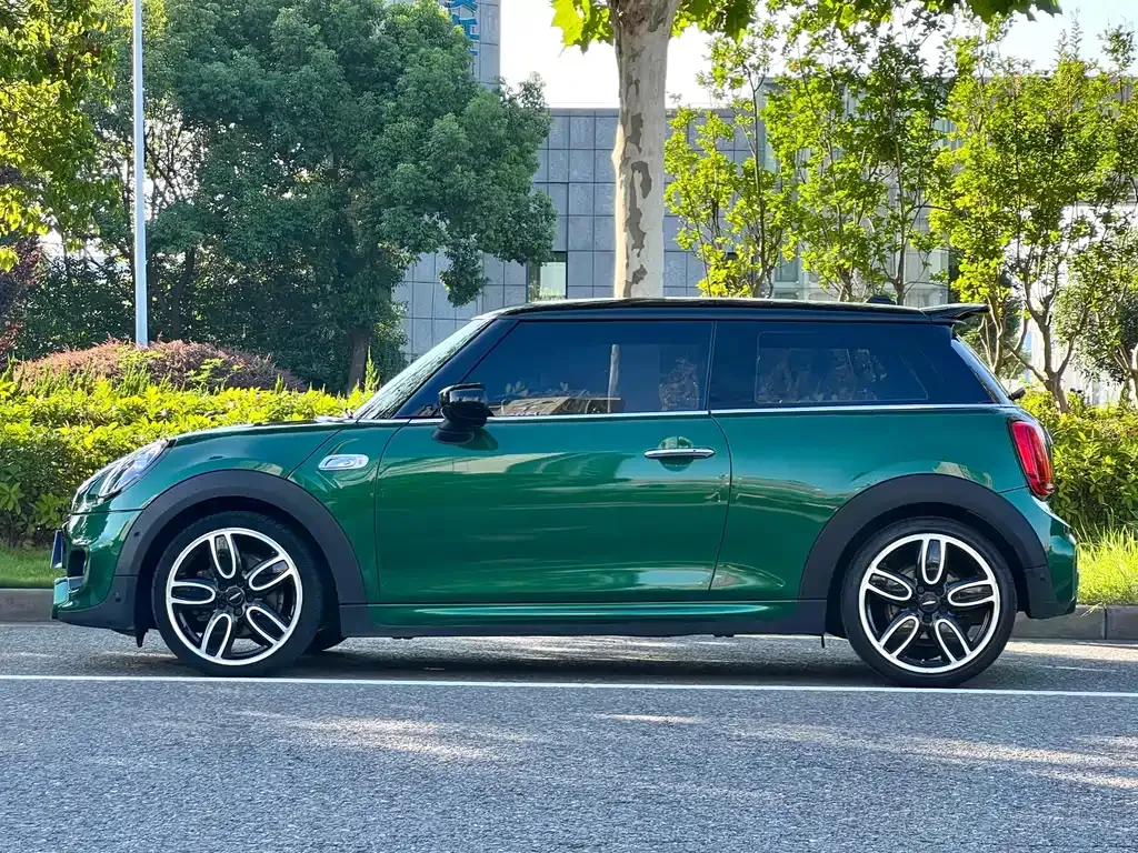 MINI Cooper (3-door) — фото 10