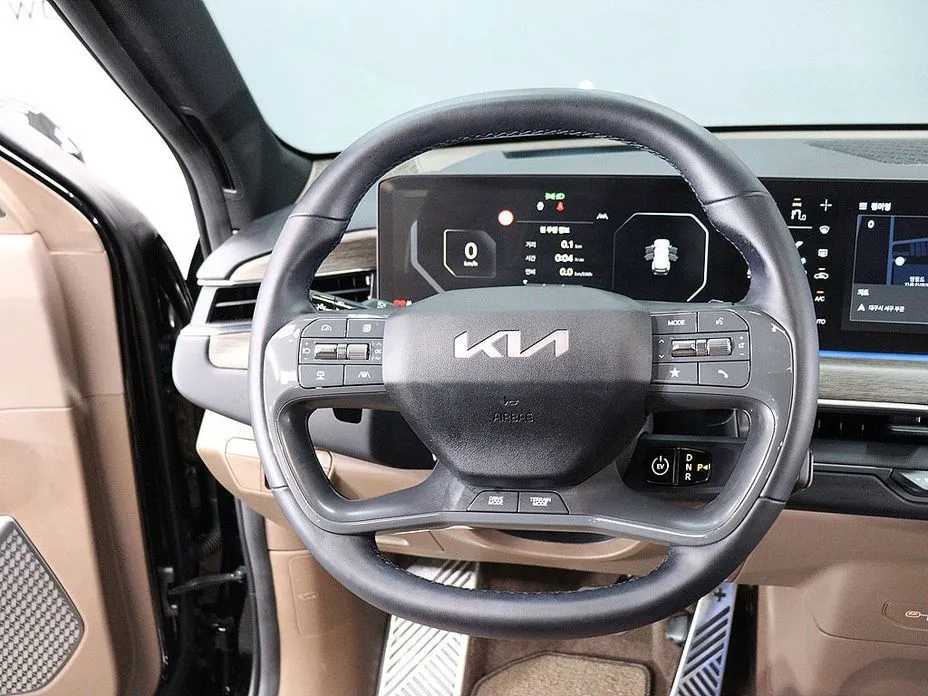 Kia EV9 — фото 10