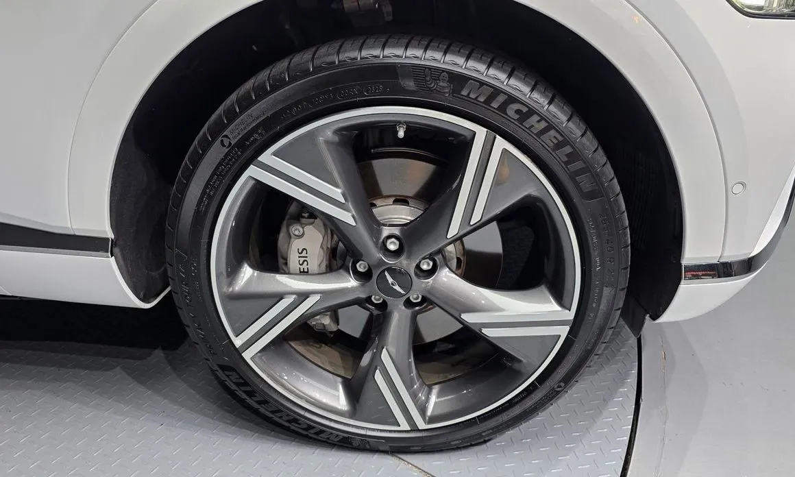 Genesis GV80 — фото 10