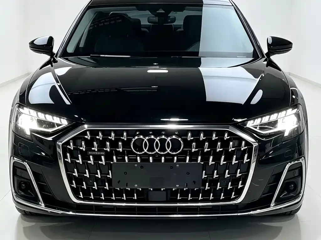 Audi A8 — фото 4