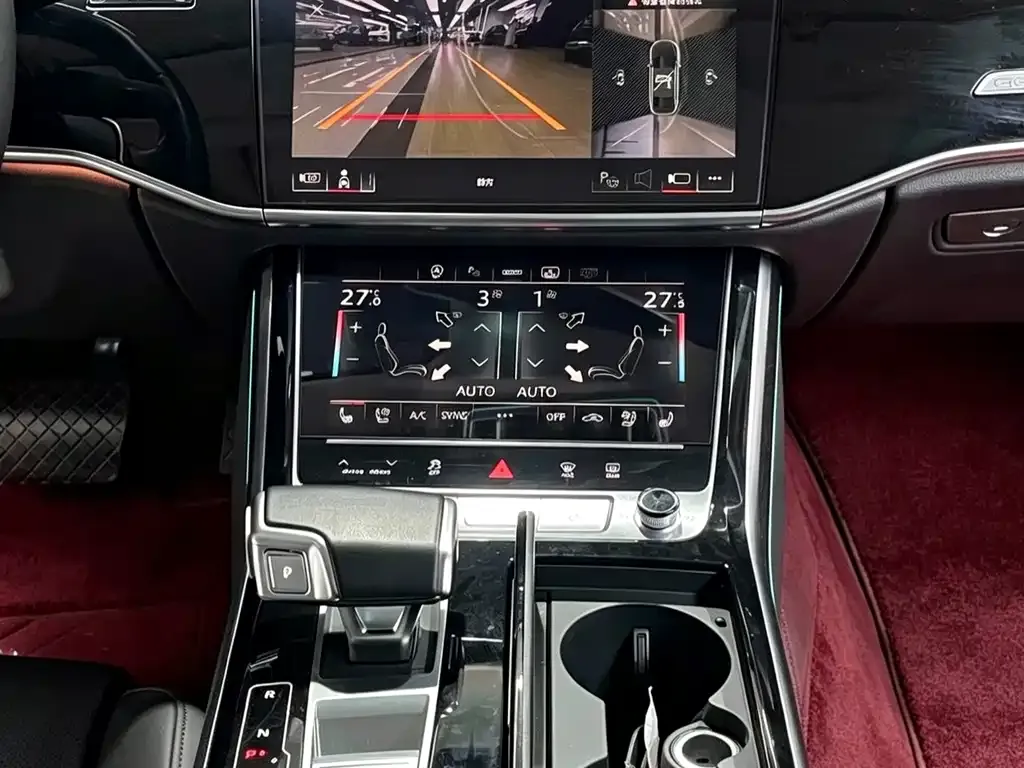 Audi A8 — фото 6