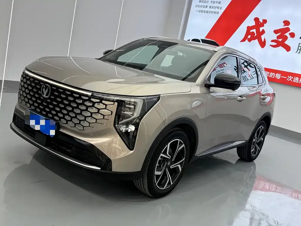 Changan CS55PLUS — фото 1