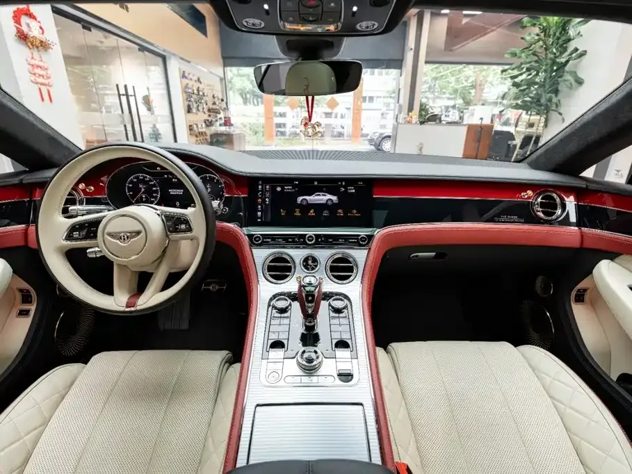 Bentley Continental — фото 6