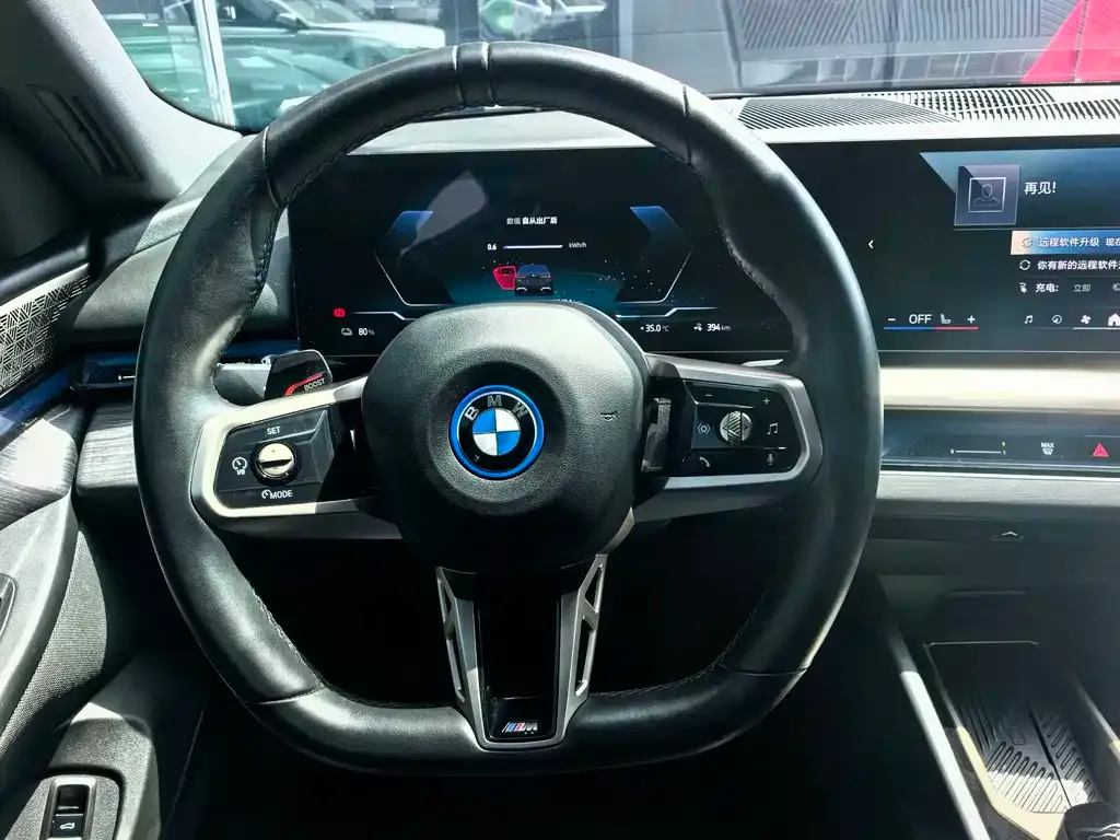 BMW i5 — фото 6