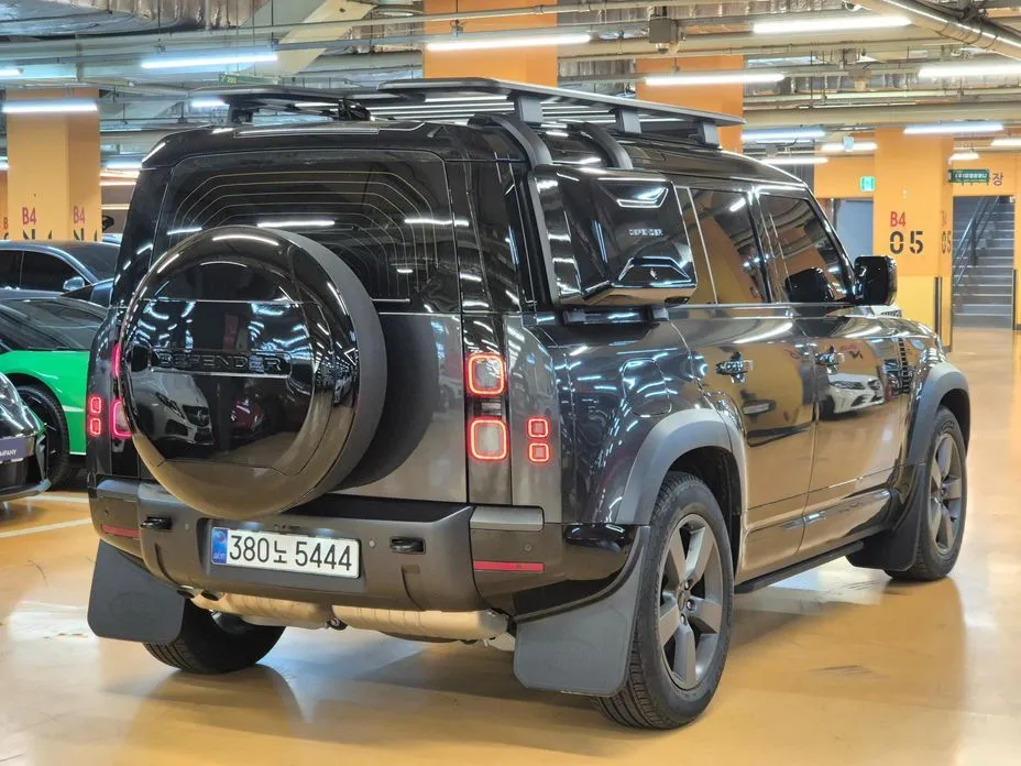 Land Rover Defender — фото 3