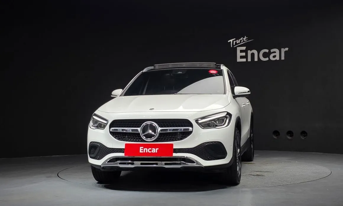 Mercedes-Benz GLA-Class — фото 6