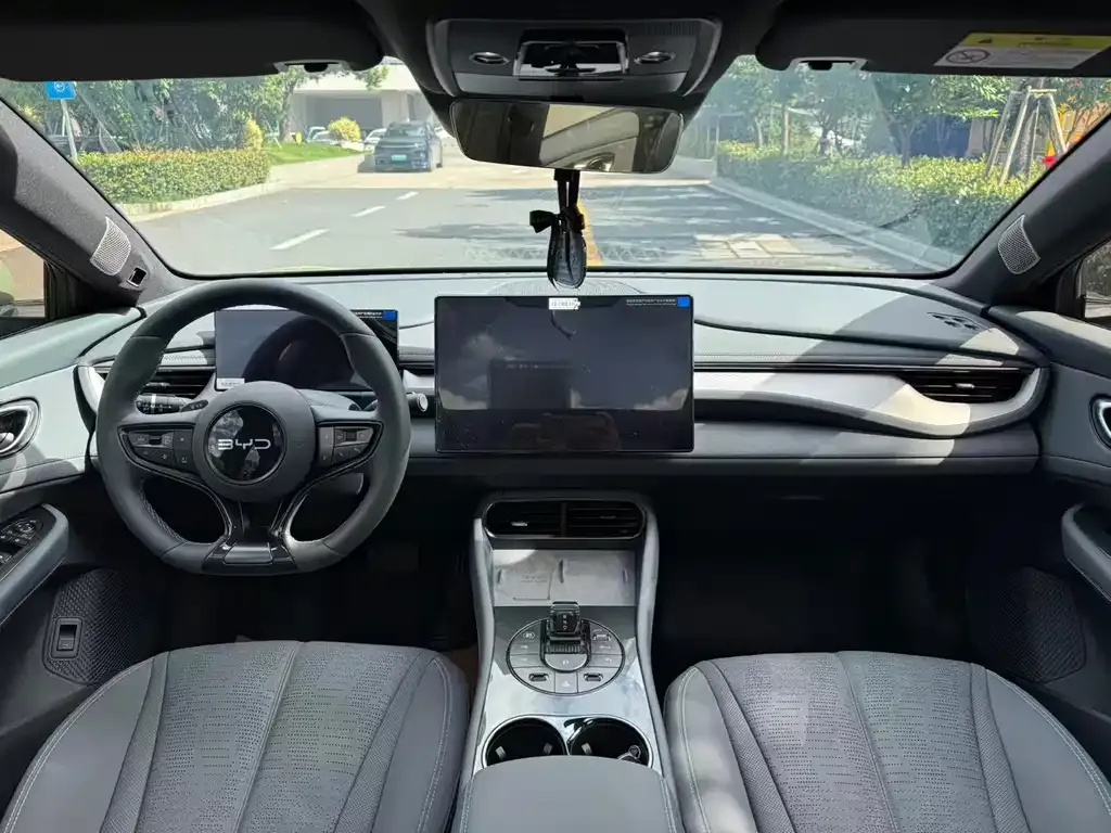 BYD Seal 06GT — фото 6