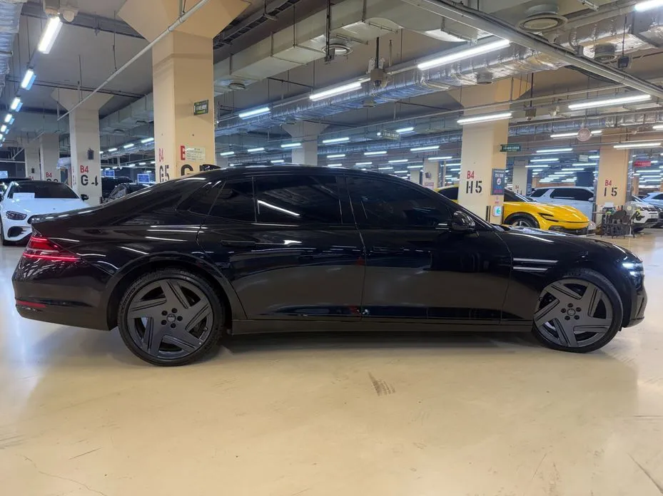 Genesis G90 — фото 10