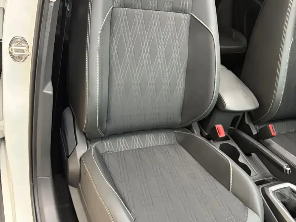 Volkswagen T-Cross — фото 2