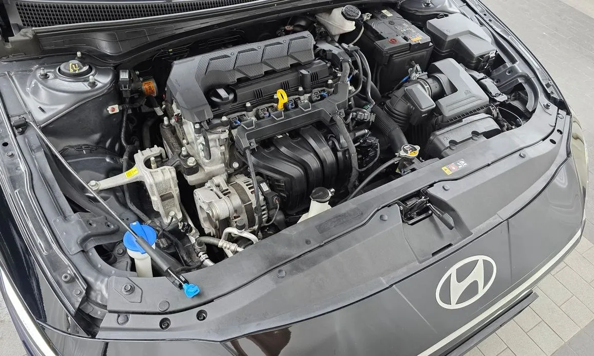 Hyundai AVANTE — фото 9