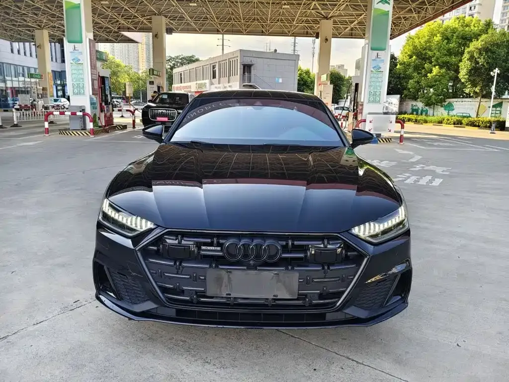 Audi A7L — фото 4
