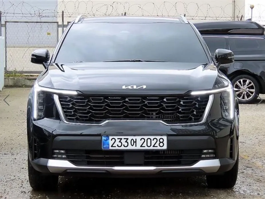 Kia Sorento — фото 1