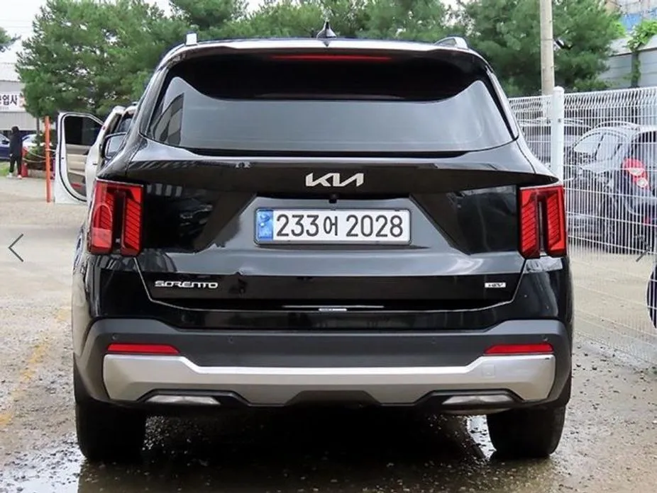 Kia Sorento — фото 4