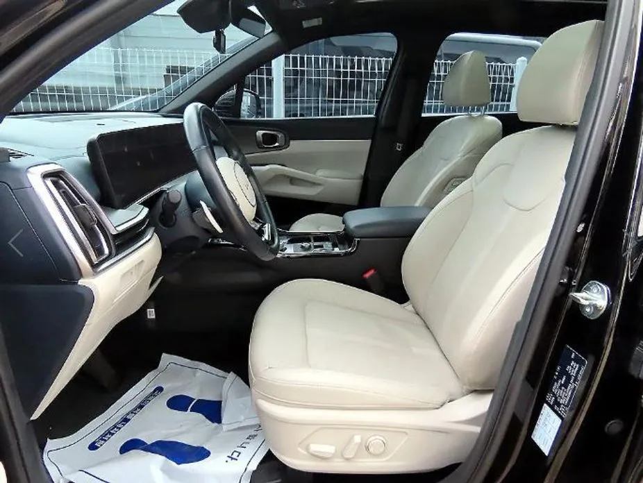 Kia Sorento — фото 7