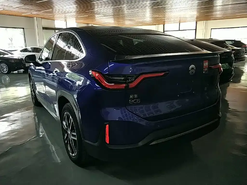 NIO EC6 — фото 10