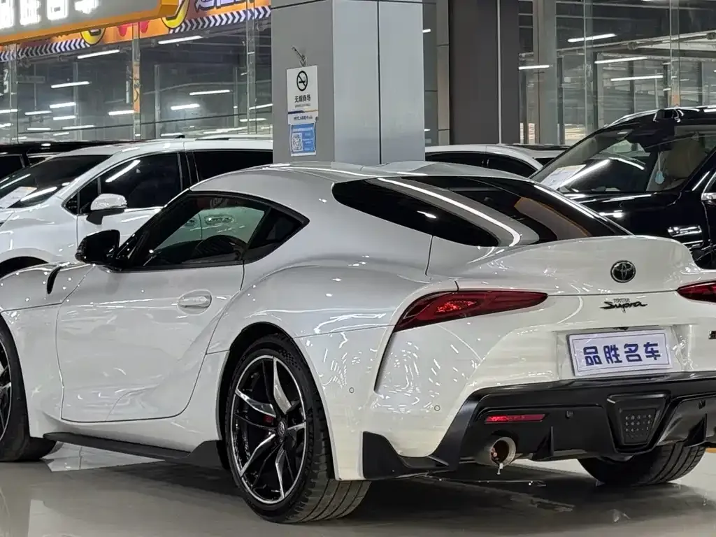 Toyota Supra — фото 3