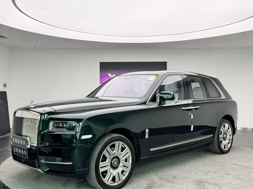 Rolls-Royce Cullinan — фото 6