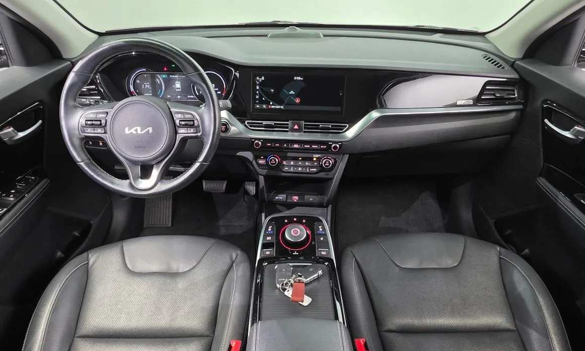 Kia Niro — фото 10